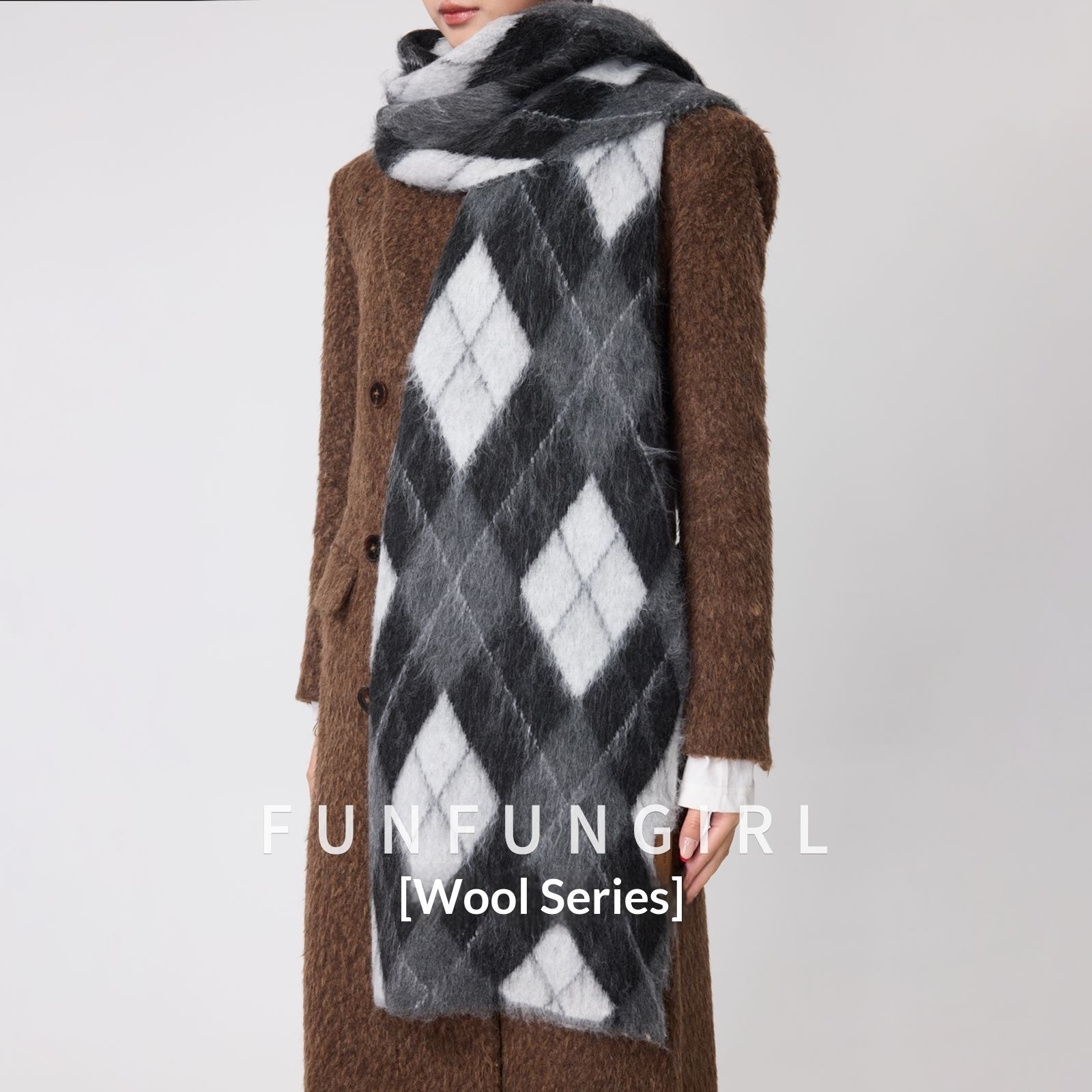 Diamond Pattern Retro Scarf