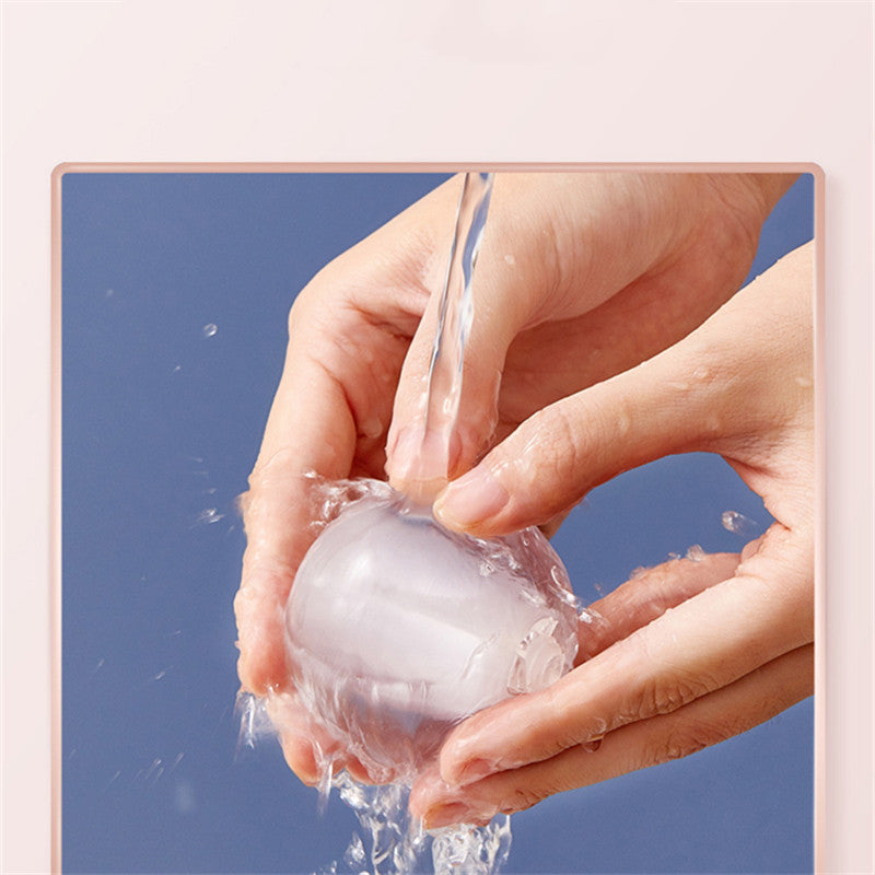 Reusable roller with pet hair removal gel